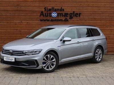 Sølvmetal Brugt 2022 VW Passat GTE Stationcar | 299.000 kr. (Lidt for dyr)