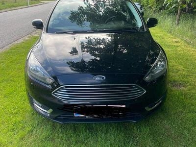 Sortmetal Brugt 2017 Ford Focus Titanium Stationcar | 59.900 kr. (Super pris)