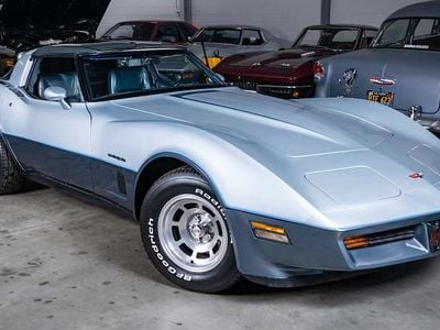 Brugt Chevrolet Corvette 270 HK (198 kW) 1982 Blå