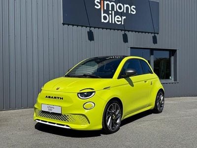 Lysgrønmetal Brugt 2023 Abarth 500e Scorpionissima Hatchback | 209.900 kr.