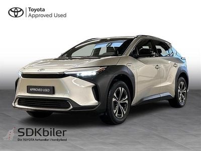 Precious silver Brugt 2025 Toyota bZ4X Executive SUV | 319.900 kr. (God pris)