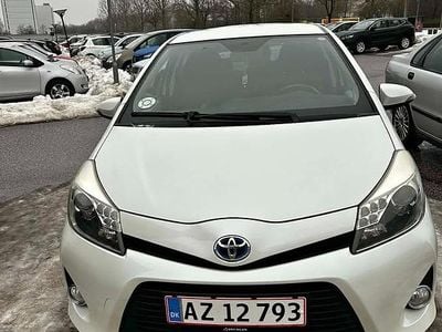 Brugt Toyota Yaris Hybrid Multidrive S 75 HK (55 kW) 2013 Hatchback