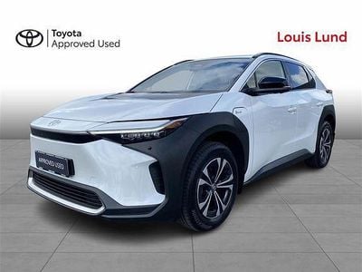 089 platinum pearl white Brugt 2024 Toyota bZ4X Executive SUV | 309.900 kr. (Lidt for dyr)