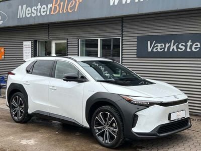 Hvidmetal Brugt 2022 Toyota bZ4X Executive SUV | 249.900 kr. (Super pris)