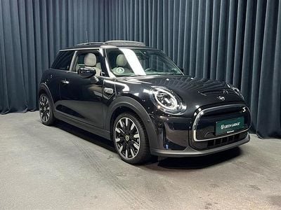 Midnight black Brugt 2022 Mini Cooper SE Hatchback | 179.900 kr. (Dyr)