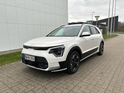 Snow white pearl Brugt 2023 Kia e-Niro 2 SUV | 264.900 kr. (Dyr)