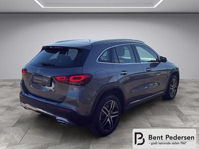 Grå Brugt 2022 Mercedes GLA250 Progressive SUV | 329.000 kr.