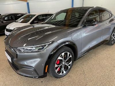 Gråmetal Brugt 2024 Ford Mustang Mach-E Extended Range SUV | 339.900 kr. (Lidt for dyr)