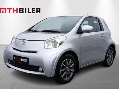 1f7 silver Brugt 2011 Toyota iQ Hatchback | 59.900 kr.