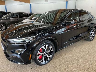 Sortmetal Brugt 2023 Ford Mustang Mach-E Extended Range SUV | 329.900 kr. (Fair pris)