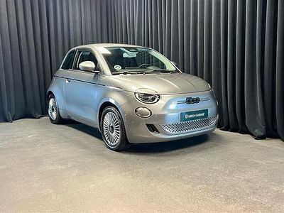 Grigio mineral grey metallic Brugt 2023 Fiat 500e Icon Hatchback | 149.900 kr. (Lidt for dyr)