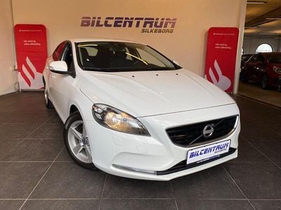 Hvid Brugt 2014 Volvo V40 Kinetic Stationcar | 109.900 kr. (Fair pris)