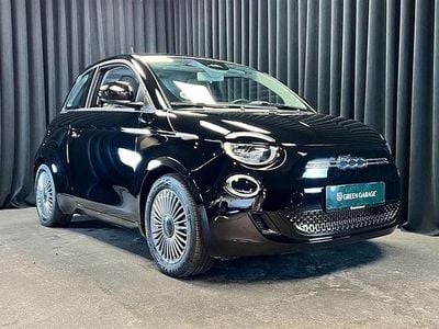 Gloss / pitch black Brugt 2021 Fiat 500e Icon Hatchback | 124.900 kr. (Fair pris)