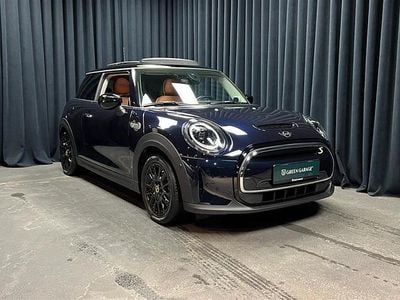 Enigmatic black Brugt 2022 Mini Cooper SE Hatchback | 189.900 kr. (Dyr)