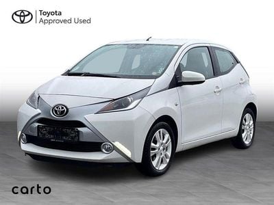 Hvid Brugt 2016 Toyota Aygo X-pure Hatchback | 75.100 kr. (Lidt for dyr)