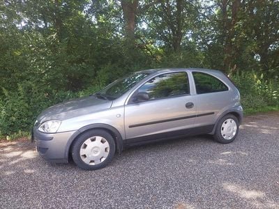 Farve: lysblåmetal Brugt 2003 Opel Corsa Family Hatchback | 19.900 kr.