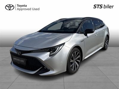 Sølvmetal med sort tag Brugt 2021 Toyota Corolla Active Stationcar | 219.900 kr. (Fair pris)