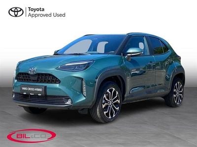 6x7 forest green Brugt 2025 Toyota Yaris Style MPV | 323.980 kr.