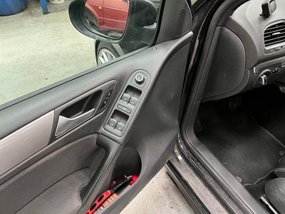 Sort Brugt 2012 VW Golf VI Trendline Hatchback | 68.700 kr. (Fair pris)