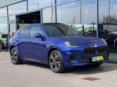 Ny Maserati Grecale Folgore 409 kW (557 HK) 2025 Blåmetal SUV