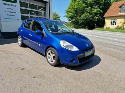 brugt Renault Clio III 1,2 16V Authentique Sport Tourer 5d