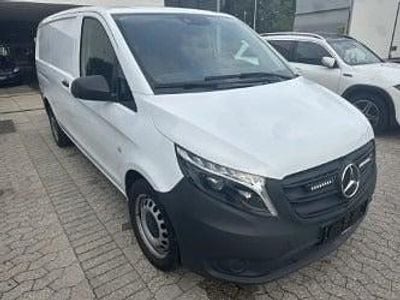 Farve: hvid Brugt 2023 Mercedes Vito MPV | 189.820 kr. (God pris)