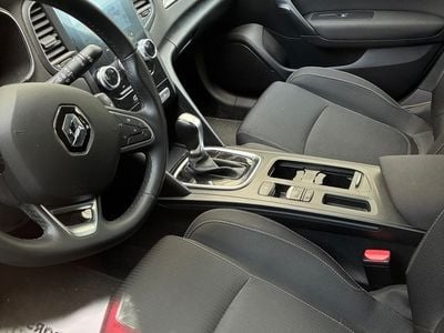 Hvid Brugt 2021 Renault Mégane IV Intens Stationcar | 145.000 kr. (God pris)