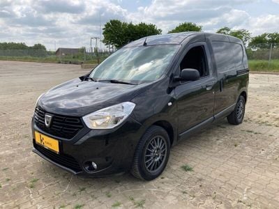 Sortmet Brugt 2021 Dacia Dokker Essentiel Van | 79.360 kr.
