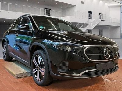 Hvid Brugt 2021 Mercedes EQA250 Electric Art SUV | 269.500 kr.