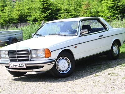 N/a Brugt 1980 Mercedes 230 Coupe | 109.000 kr.