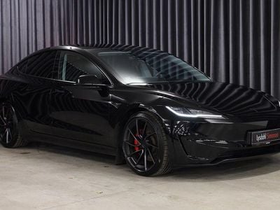Sortmetal Brugt 2024 Tesla Model 3 Performance Sedan | 419.900 kr.