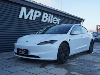 Hvid Brugt 2024 Tesla Model 3 Long Range AWD Sedan | 309.700 kr. (Lidt for dyr)