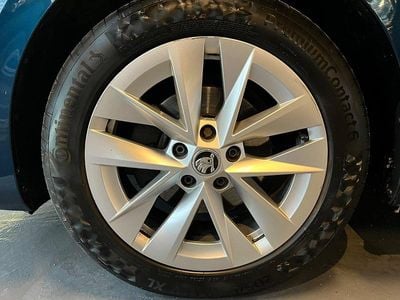 Blåmetal Brugt 2020 Skoda Octavia First Edition Stationcar | 199.800 kr. (Fair pris)