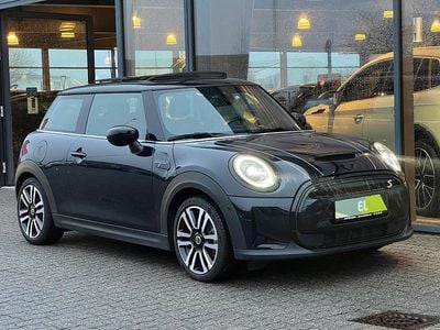 Brugt Mini Cooper SE Premium Plus 135 kW (184 HK) 2023 Mørkblåmetal Hatchback