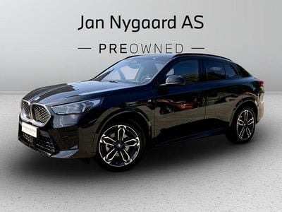 Sortmetal Brugt 2024 BMW iX2 Luxury Line SUV | 389.000 kr. (Fair pris)