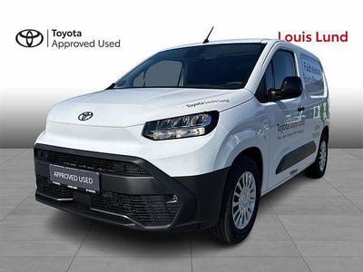 Icy white Ny 2025 Toyota Proace City Van | 199.900 kr.