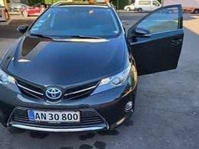 Brugt Toyota Auris 136 HK (100 kW) 2014