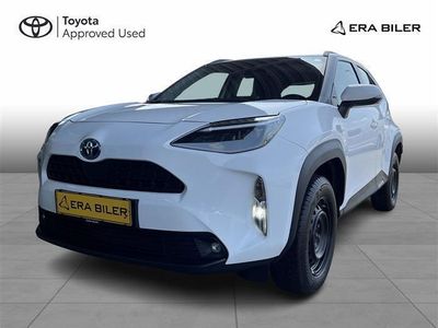 Hvid / pure white Brugt 2023 Toyota Yaris Cross Comfort SUV | 169.900 kr.