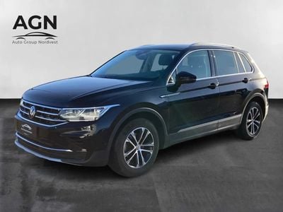 Sort Brugt 2023 VW Tiguan Elegance SUV | 449.900 kr.