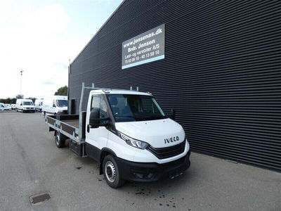 brugt Iveco Daily 35S18 4100mm 3,0 D Ladbil 180HK Ladv./Chas. Aut. 2022