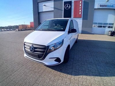 Farve: hvid Brugt 2024 Mercedes Vito MPV | 279.820 kr. (Fair pris)