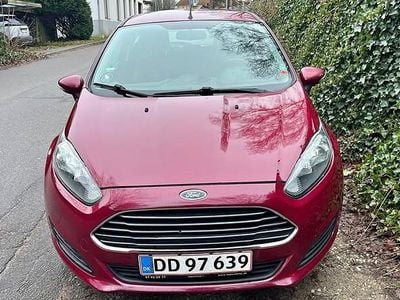 Rød Brugt 2013 Ford Fiesta Hatchback | 45.000 kr. (Lidt for dyr)