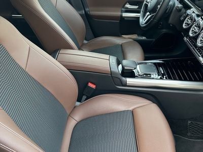Grå Brugt 2019 Mercedes B200 Business MPV | 255.400 kr. (God pris)