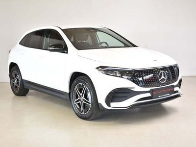 Hvid Brugt 2024 Mercedes EQA250+ AMG line SUV | 342.900 kr. (God pris)