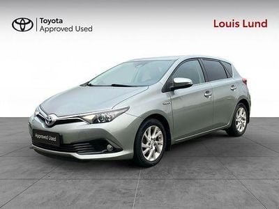 Tokyo red Brugt 2017 Toyota Auris Hybrid Skyview Edition Hatchback | 119.900 kr. (Fair pris)