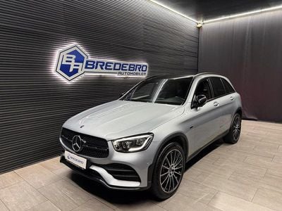 Gråmetal Brugt 2020 Mercedes GLC300e AMG line SUV | 499.500 kr. (Dyr)