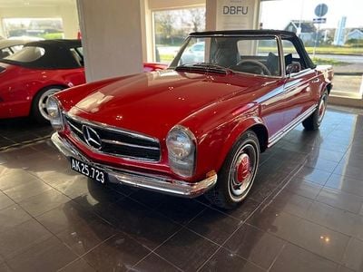 Brugt Mercedes 230 150 HK (110 kW) 1967 Rød Cabriolet