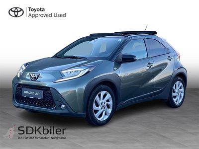 Cardamom green/night sky black Brugt 2022 Toyota Aygo X Pulse SUV | 149.900 kr. (Lidt for dyr)