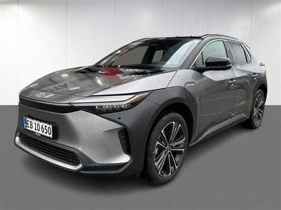 2wc deep metal grey/astral bla Brugt 2023 Toyota bZ4X Executive SUV | 349.800 kr.