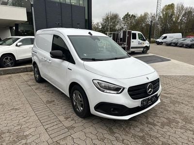 Farve: hvid Brugt 2023 Mercedes eCitan | 149.820 kr.